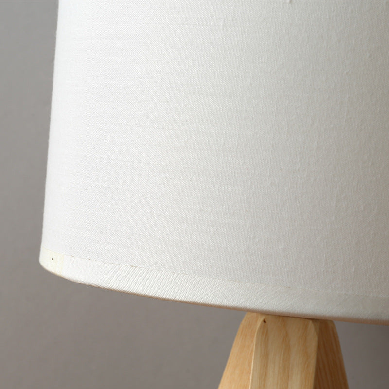 Modern Minimalist LED Wooden Bedside Lamp (Creative Design)