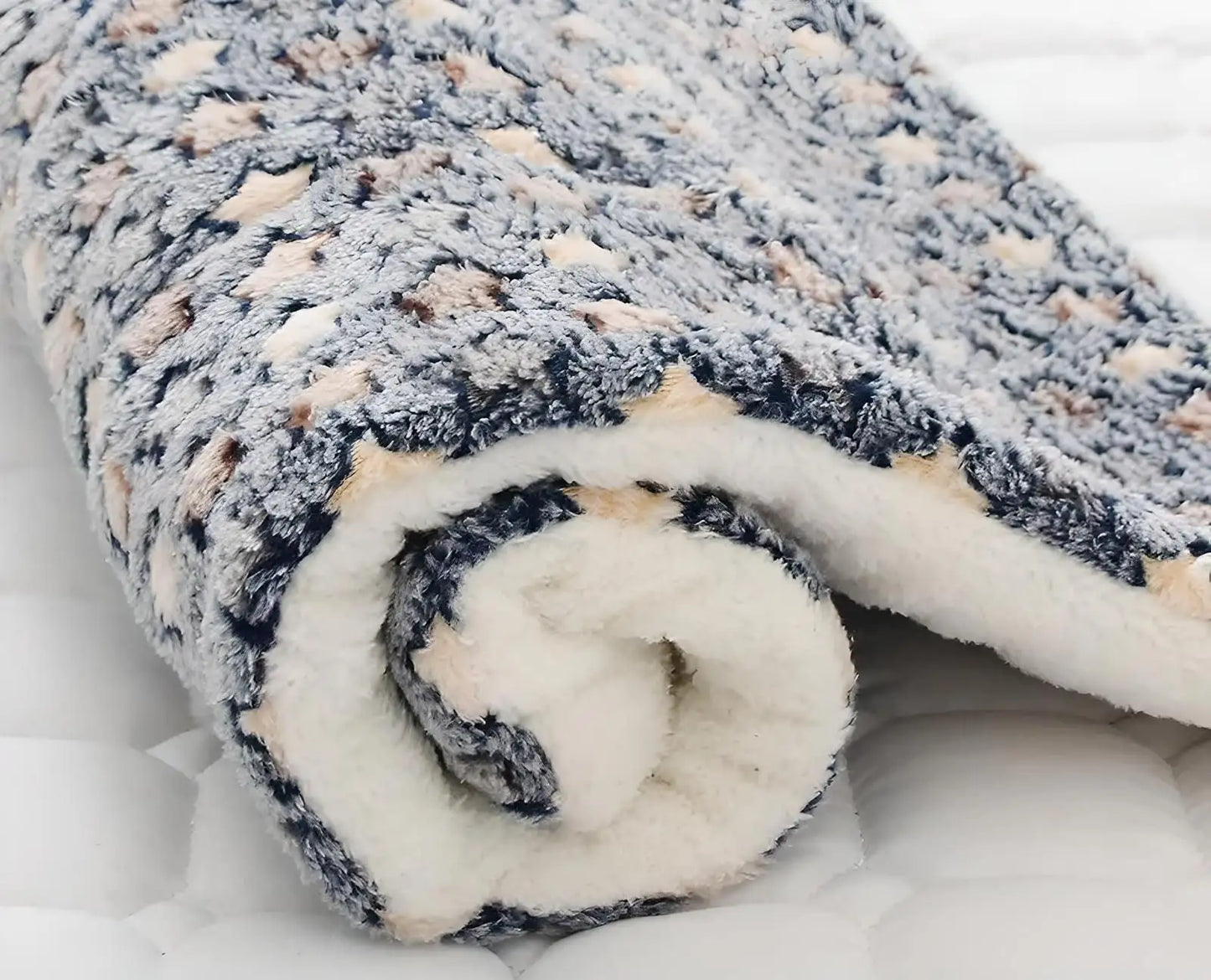 Soft Coral Sleeping Pet Blanket - YGSHOP
