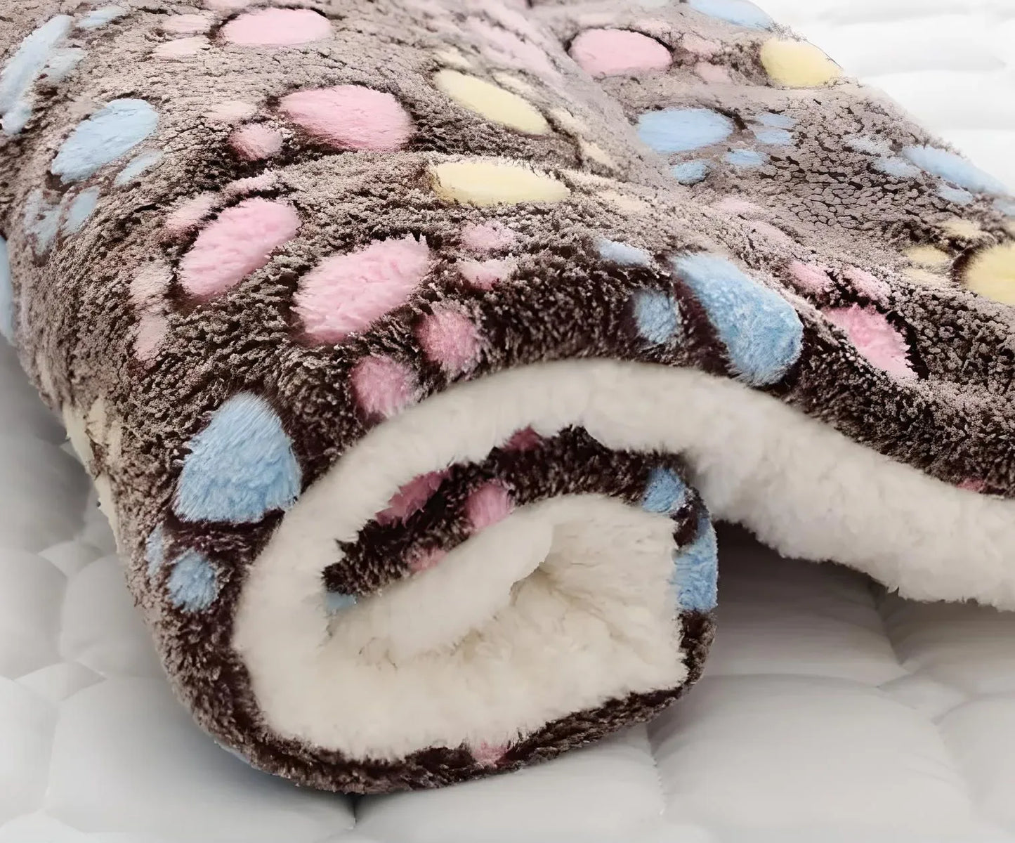 Soft Coral Sleeping Pet Blanket - YGSHOP