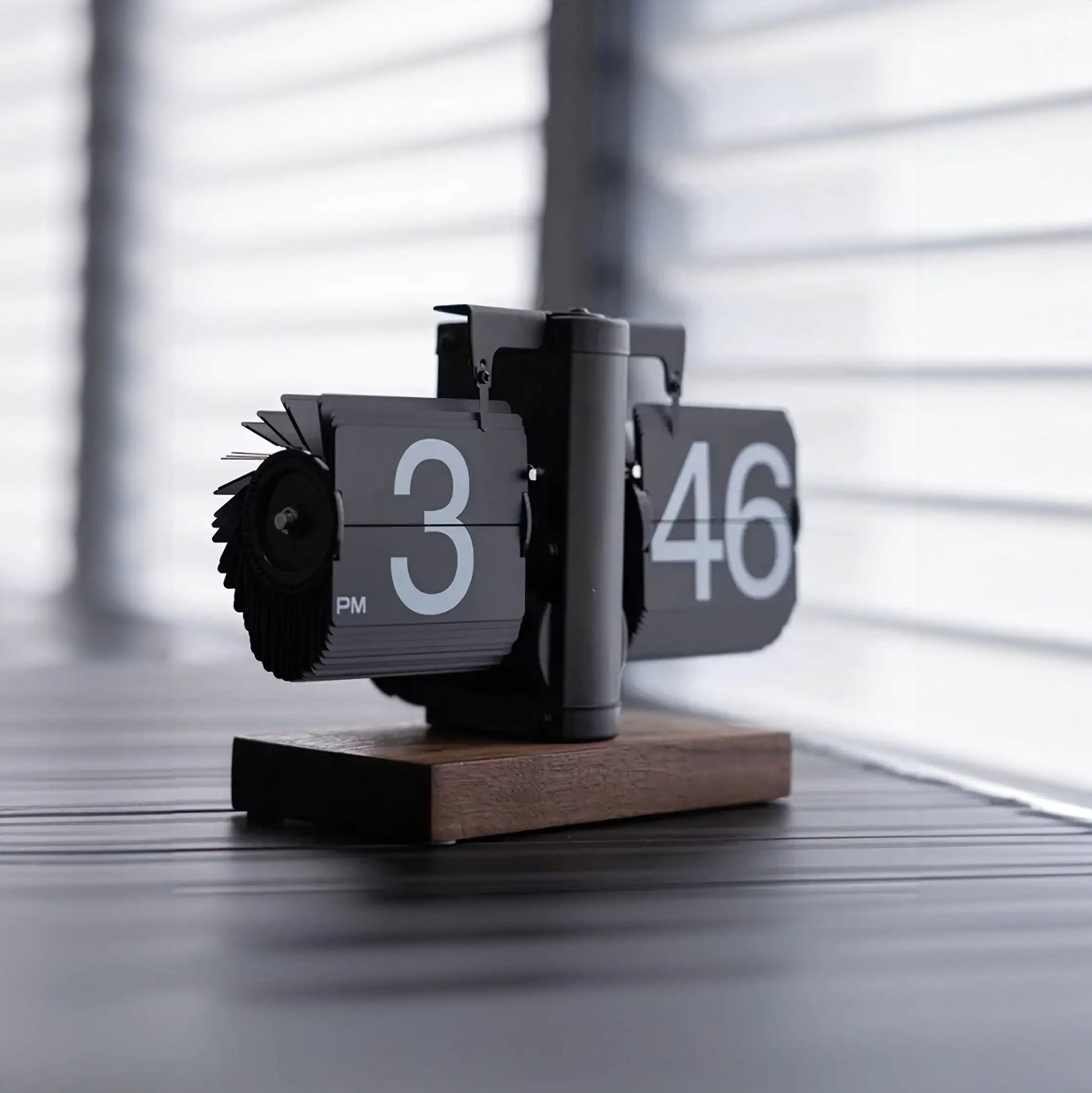 Classic Desktop Flip Clock - YGSHOP